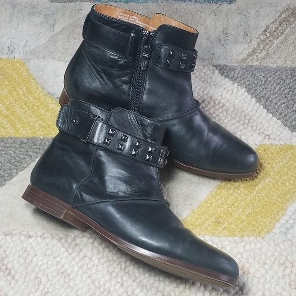 Earthies Treano Studded Moto Ankle Bootie - Picture 2 of 15